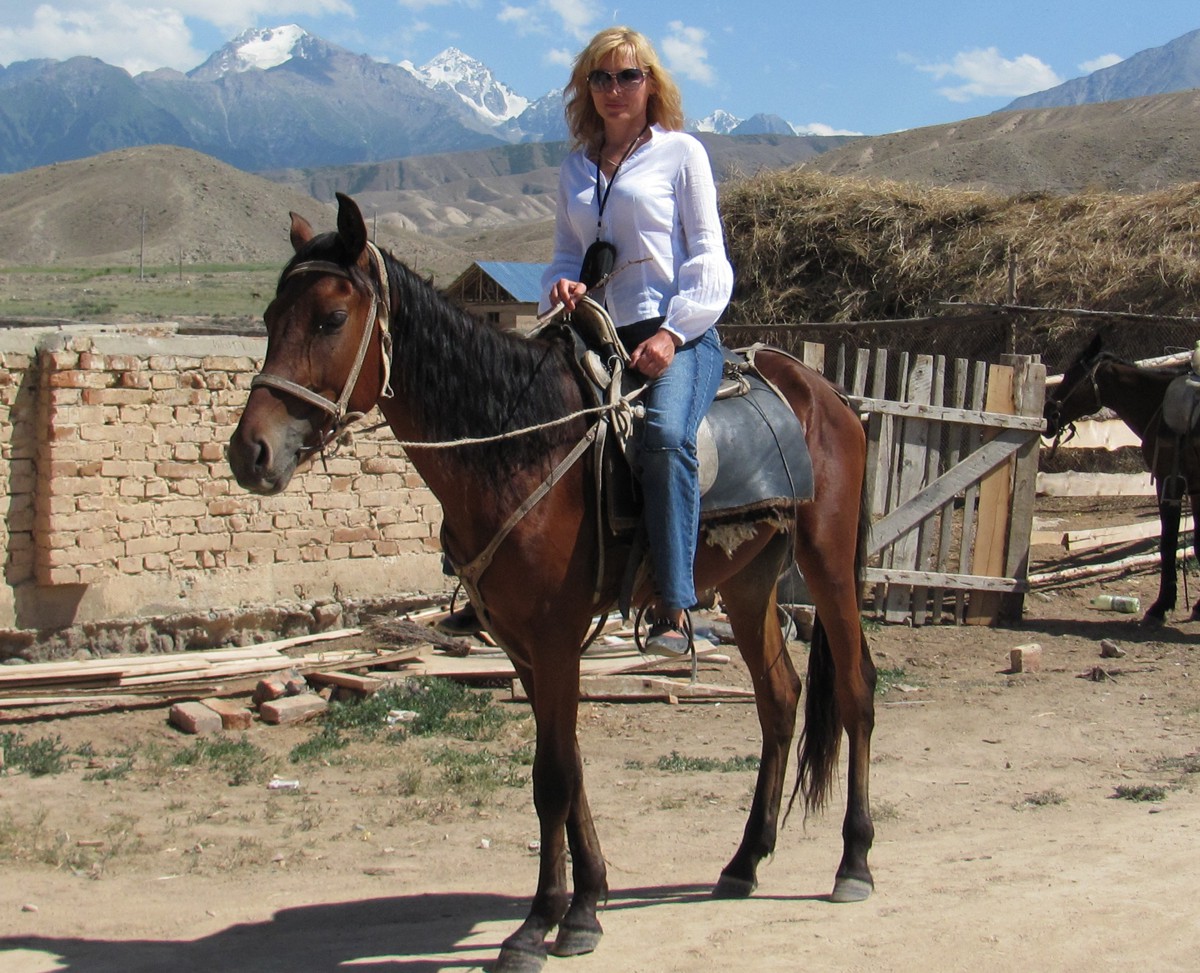 Елена, Арсений Брусницыны, Ноябрьск, ЯНАО отдыхали у Веры на Иссык-Куле.